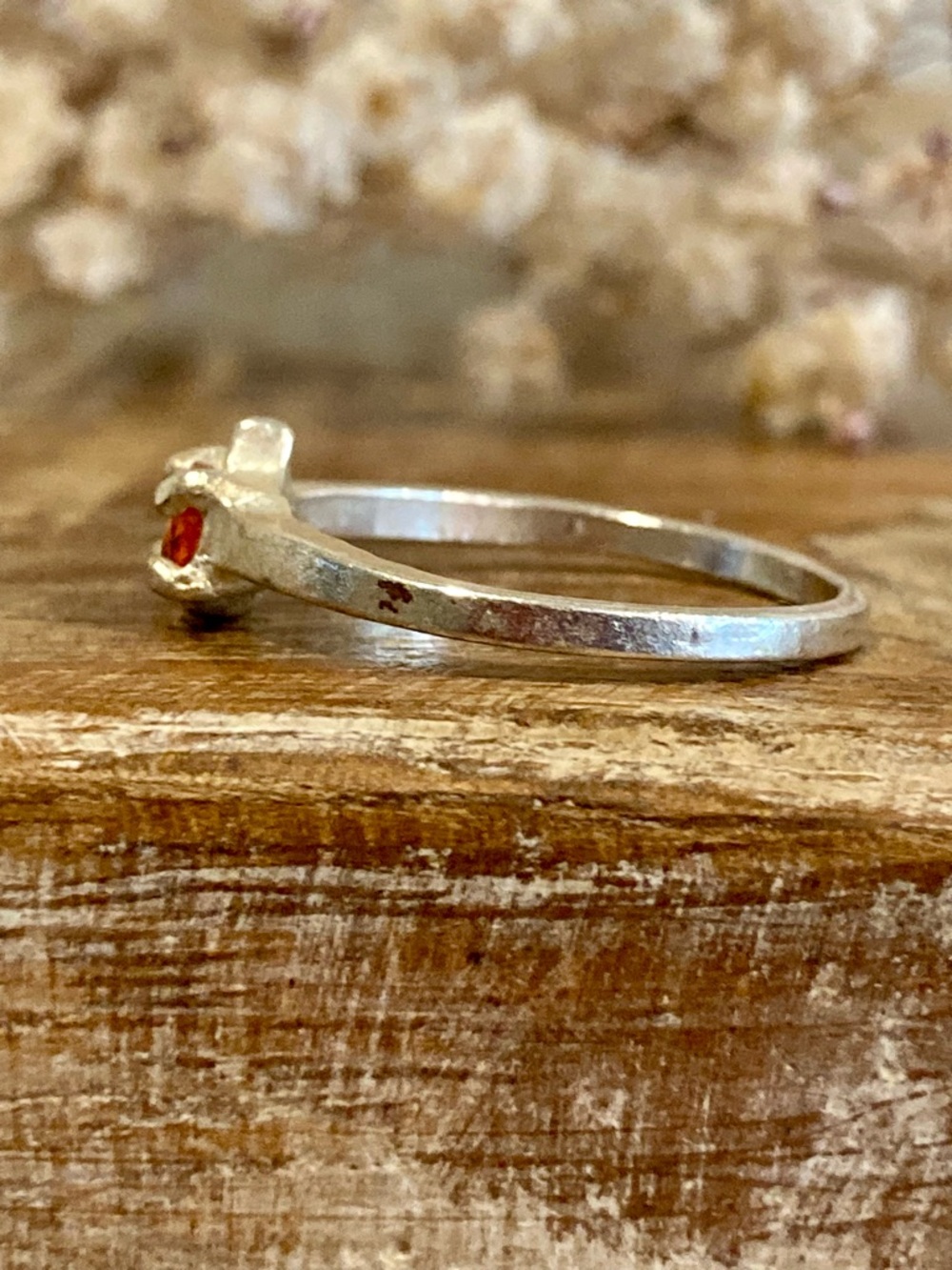 Sterling Silver Orange Gemstone Ring • Size 9 • Handmade Look • Wonky Prong - Picture 4 of 16